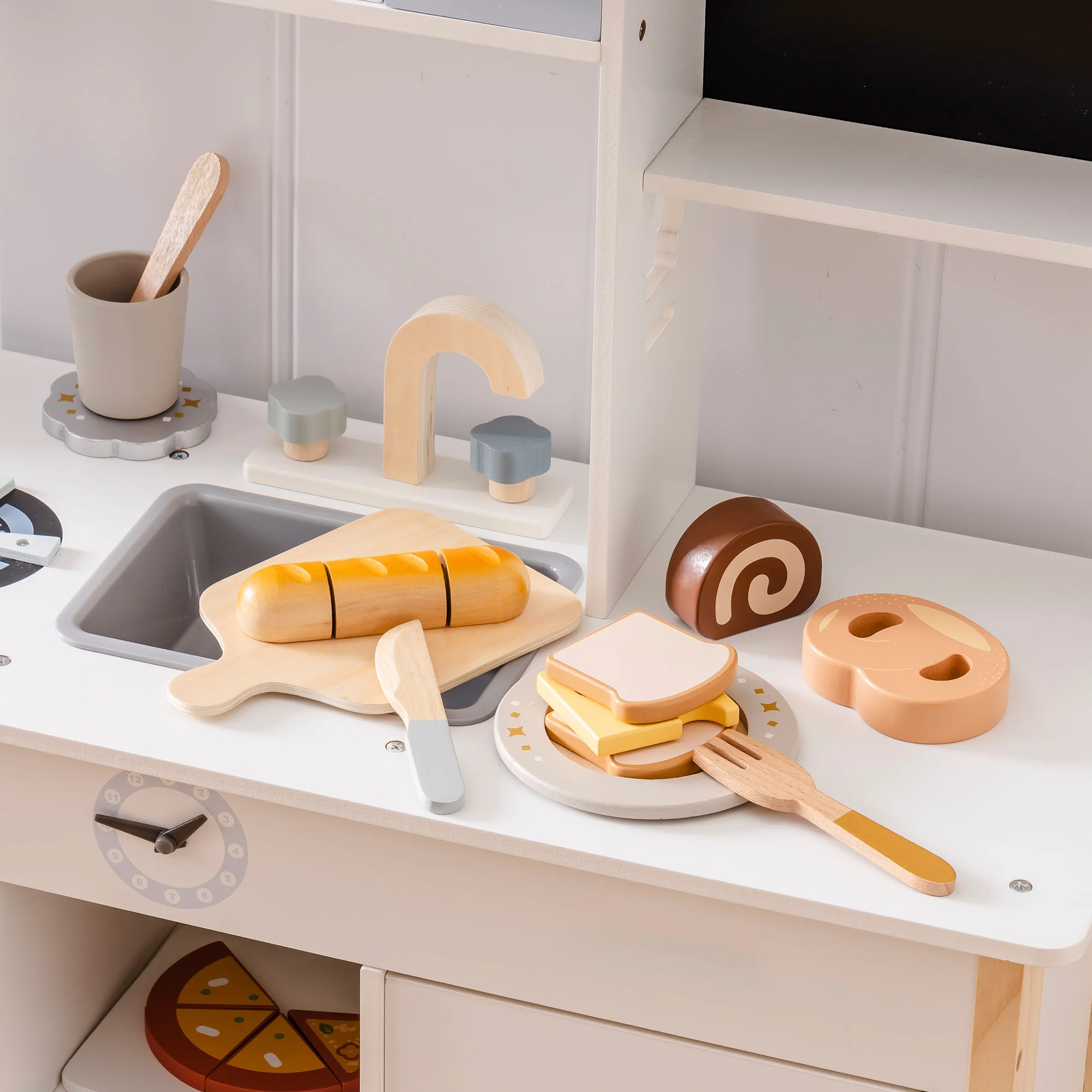 ROBUD Wooden Childs Play Food Set - Desserts - Image 7