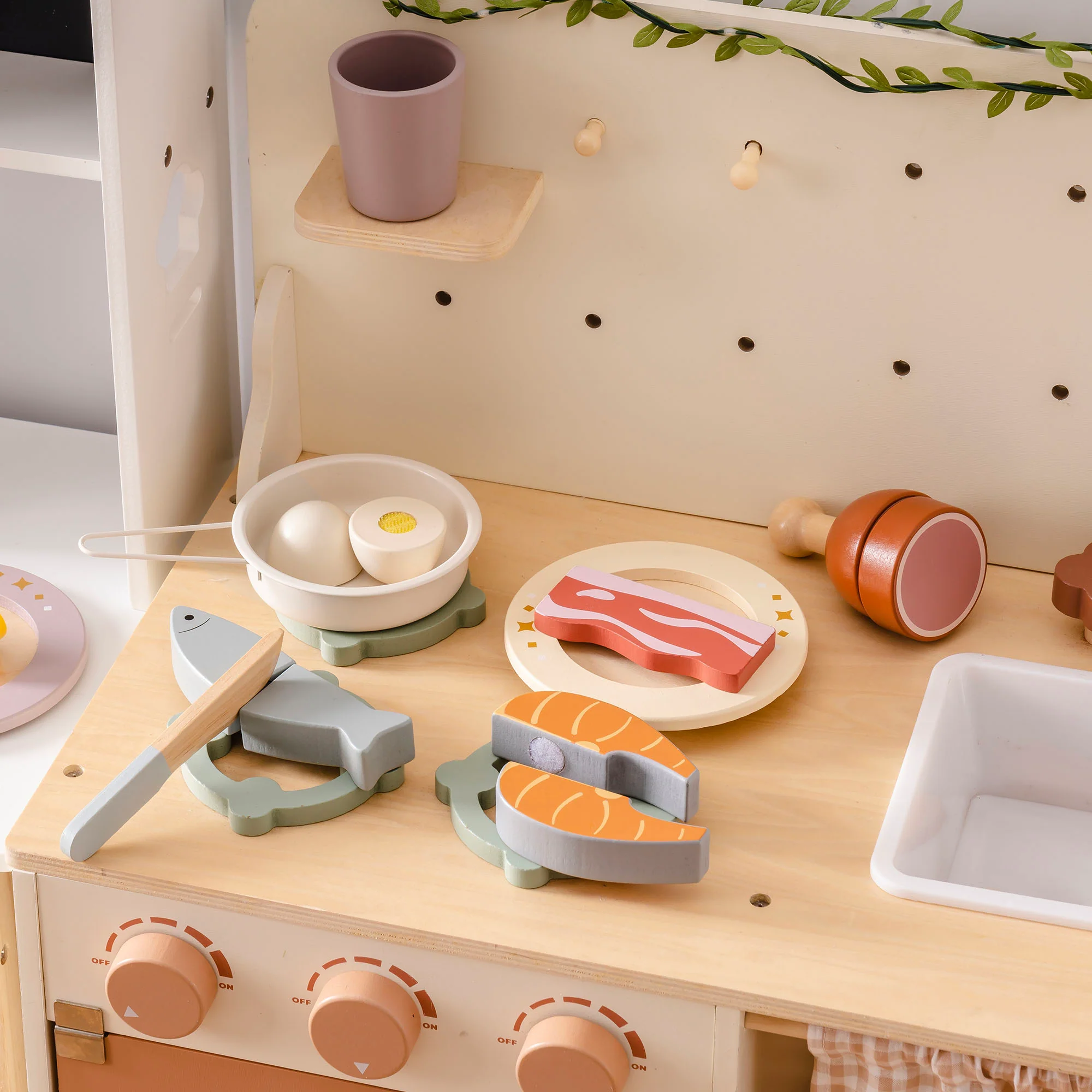 ROBUD Wooden Childs Play Food Set - Meat - Image 7