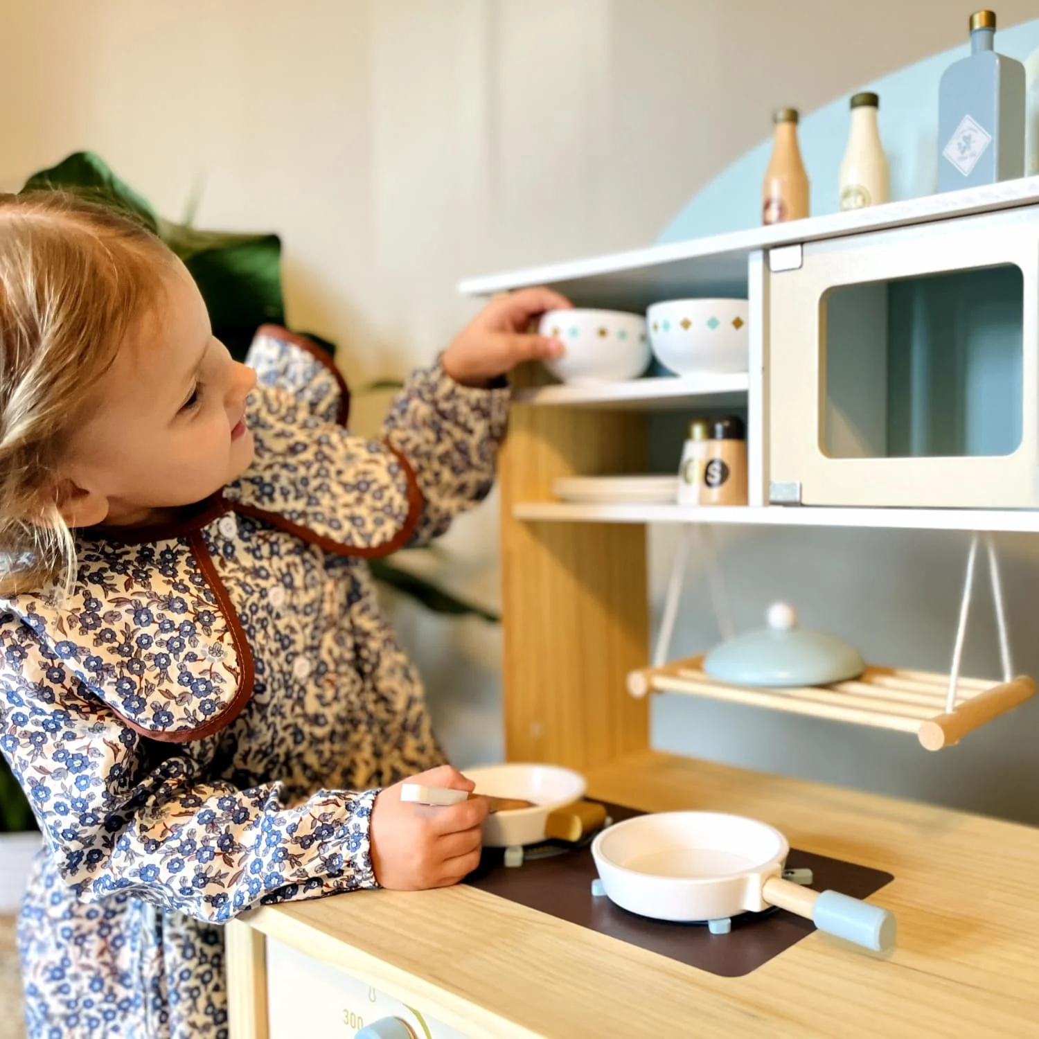 ROBUD Wooden Kitchen Pretend Play Set with Accessories WCF14 - Image 11