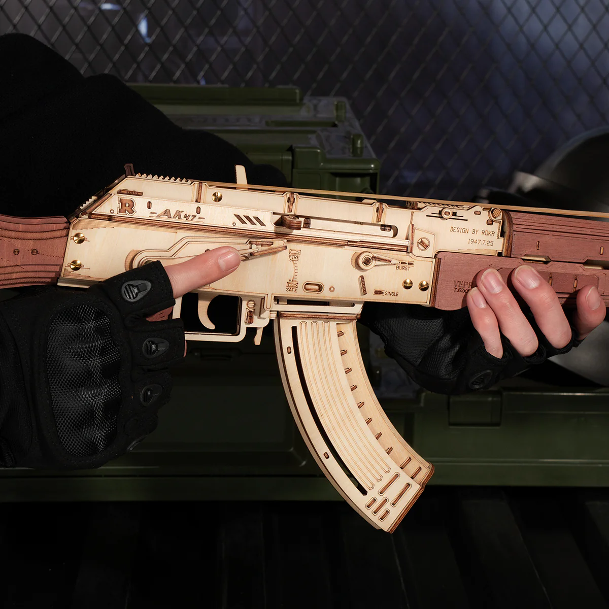 ROKR AK-47 Assault Rifle Toy Gun 3D Wooden Puzzle LQ901 - Image 5