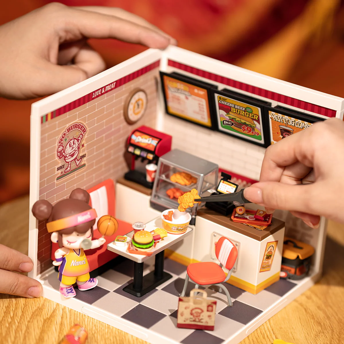 Rolife DIY Miniature House Bundle DW010 + DW011 + DW012 - Image 4