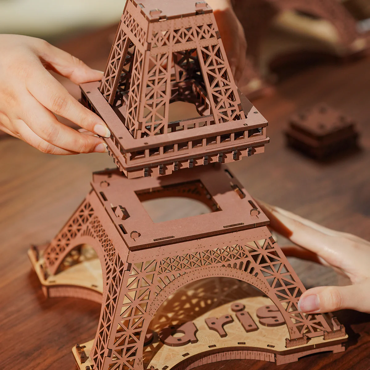 Rolife Night of the Eiffel Tower 3D Wooden Puzzle TGL01 - Image 4