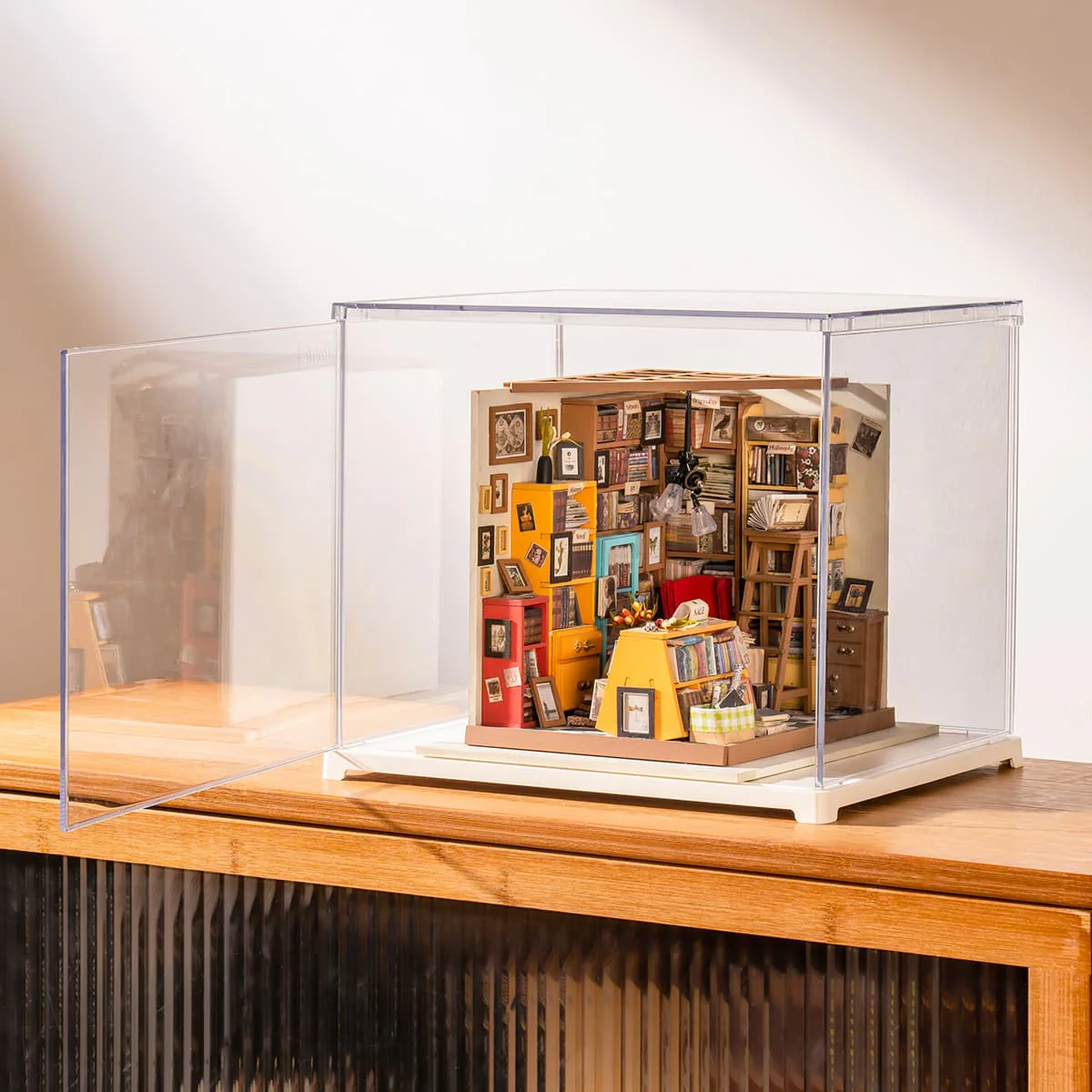 Rolife Sam's Study Library DG102 with Display Box DF03L - Image 3