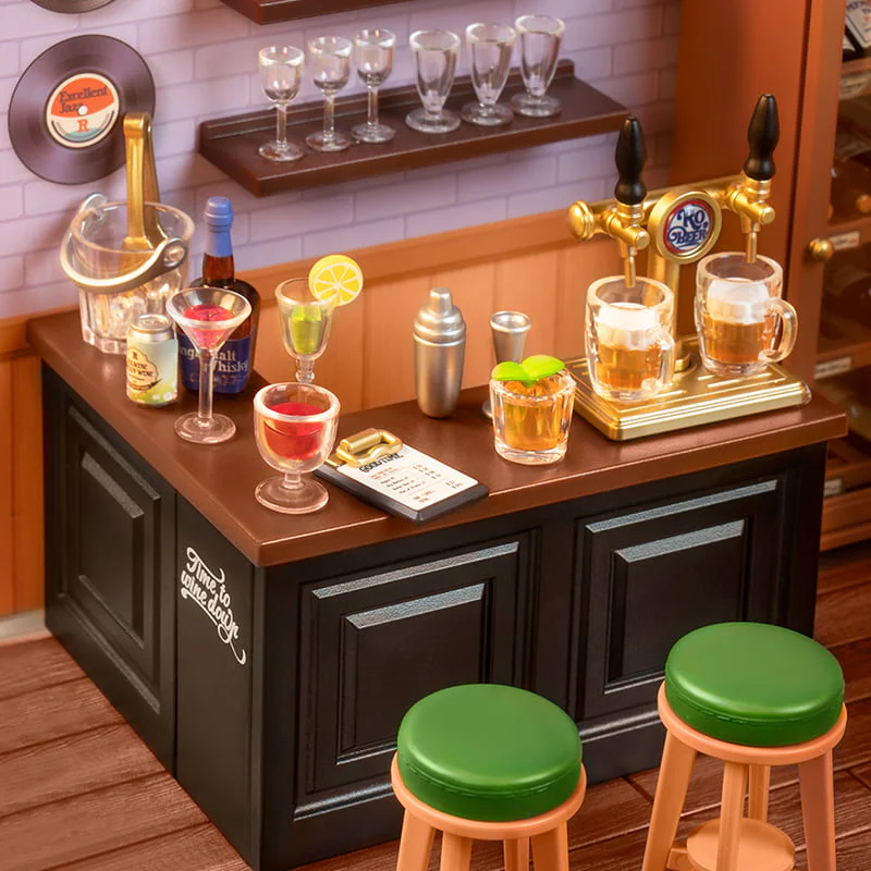 Rolife Super Creator 15 in 1 DIY Miniature House - Image 7